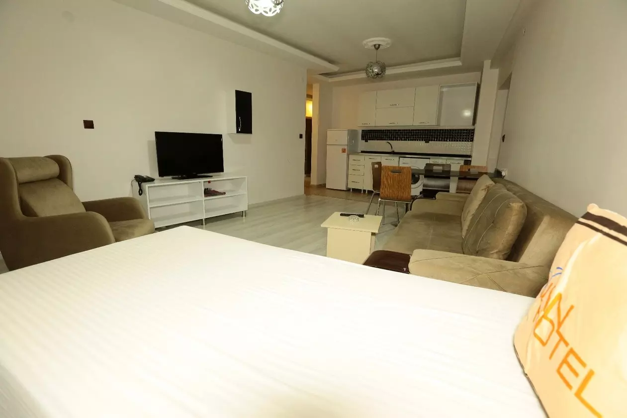 426911vansuite_shabavizparvaz (11).jpg